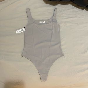 Aritzia Babaton Contour Bodysuit
